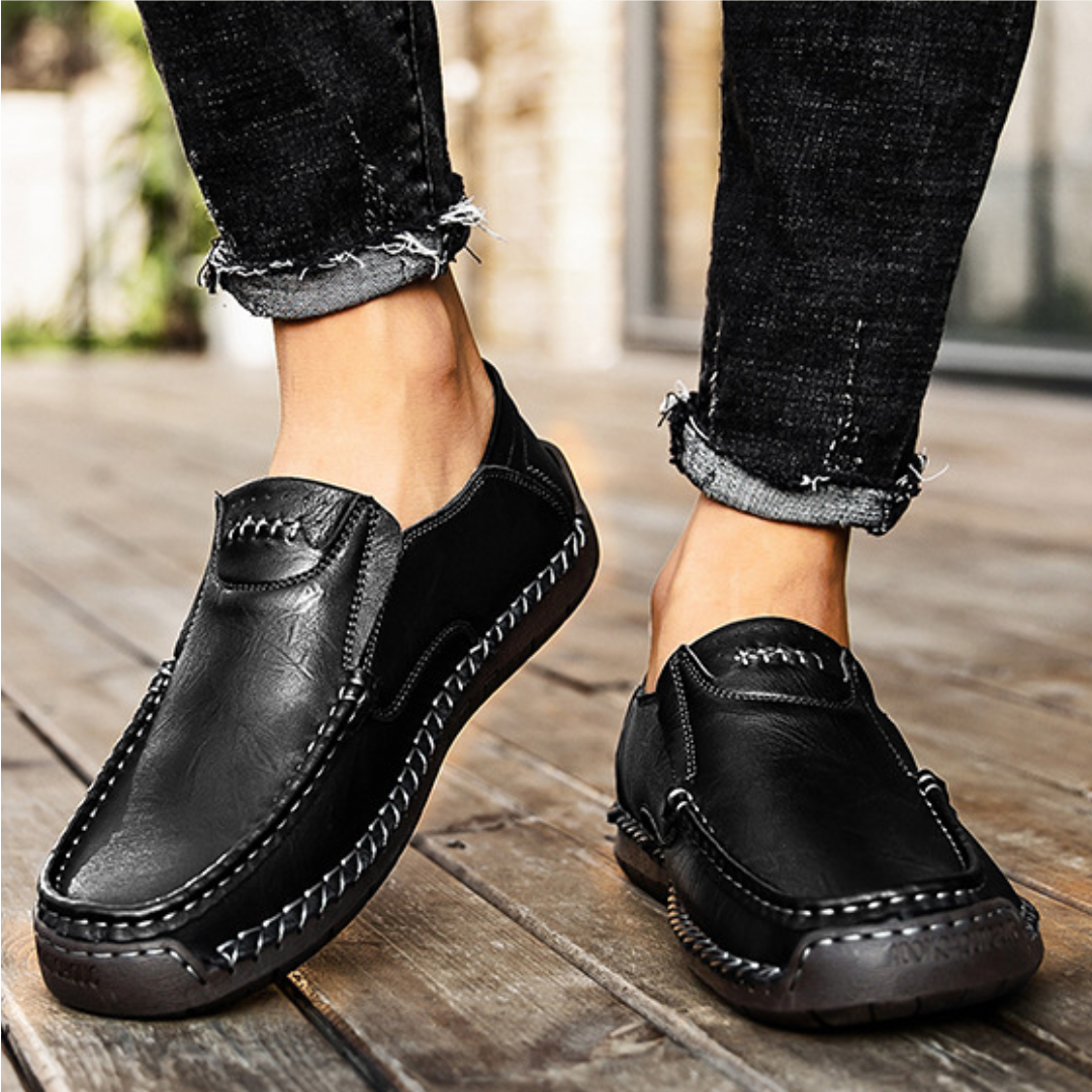 Men's Outdoor Casual Low-Top Slip-On Flat Handmade Leather Shoes