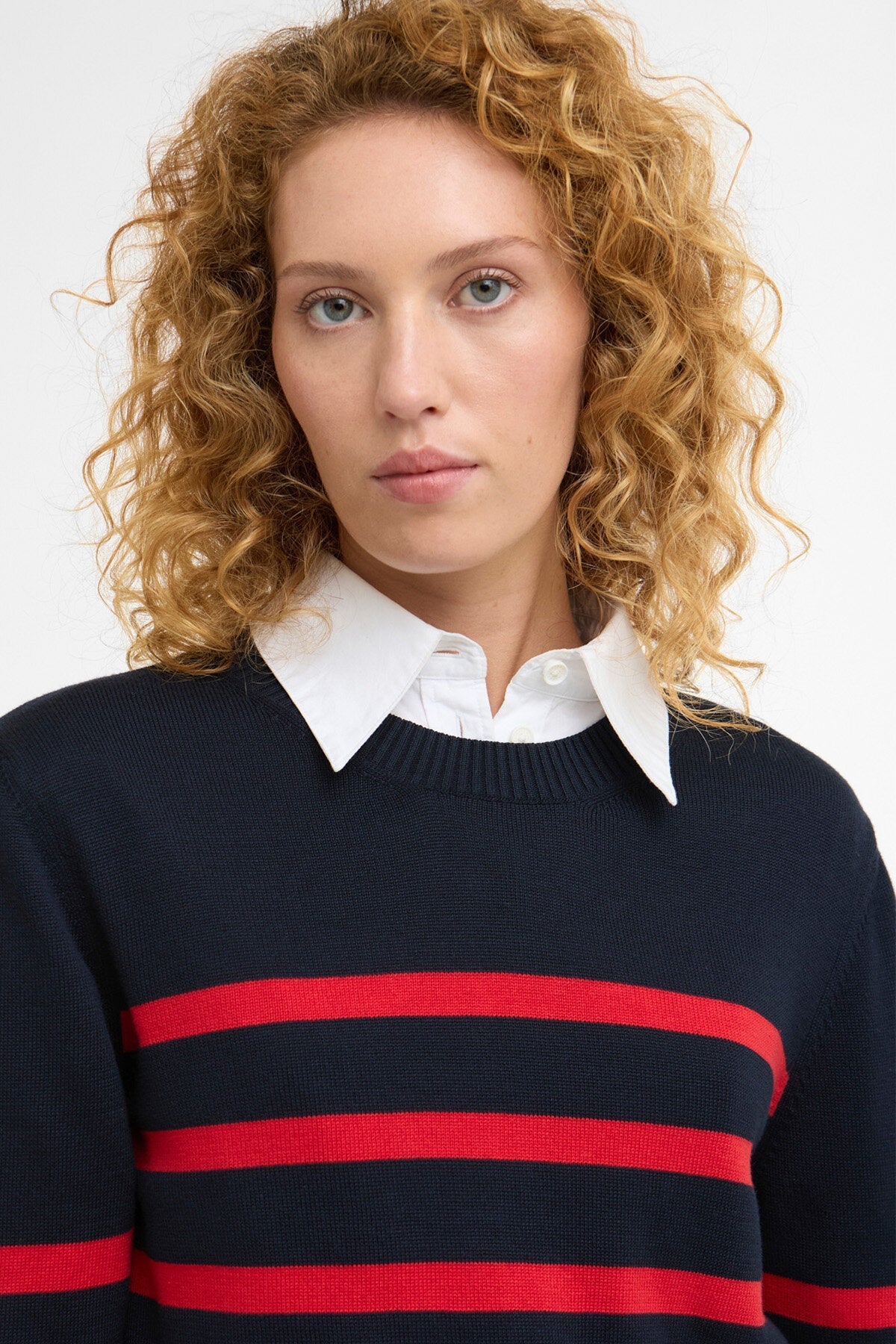 Fern Gestreifter Rundhals-Pullover