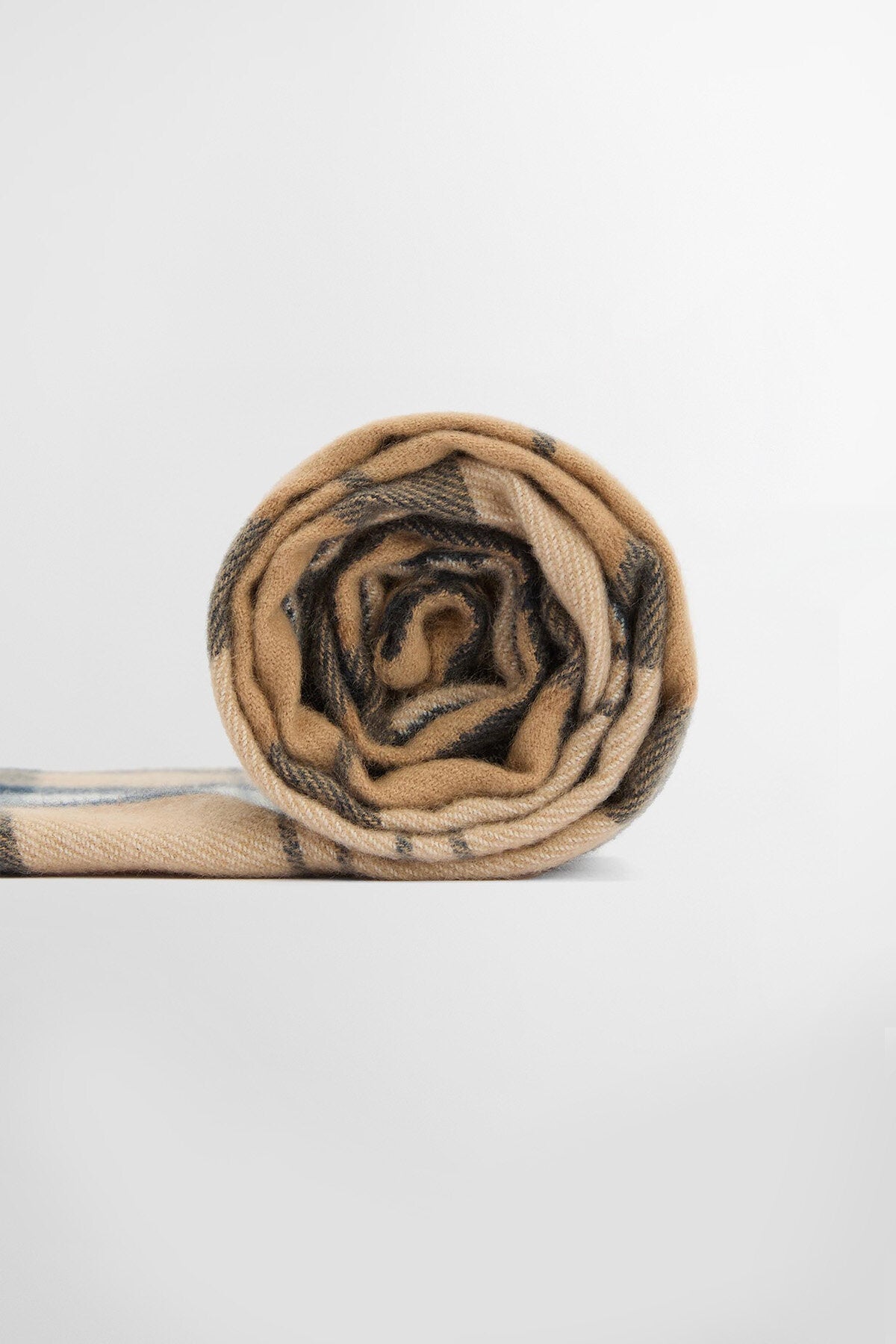 Stanway Tartan Wrap