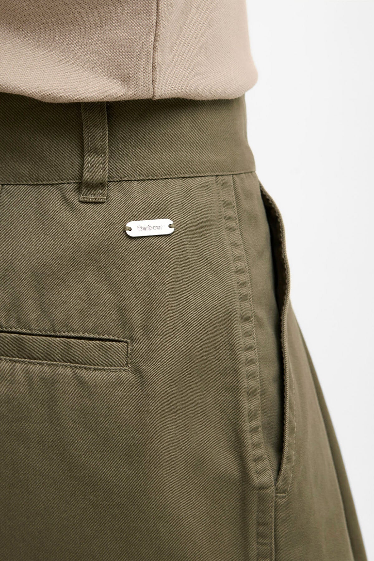 Fern Falten-Shorts