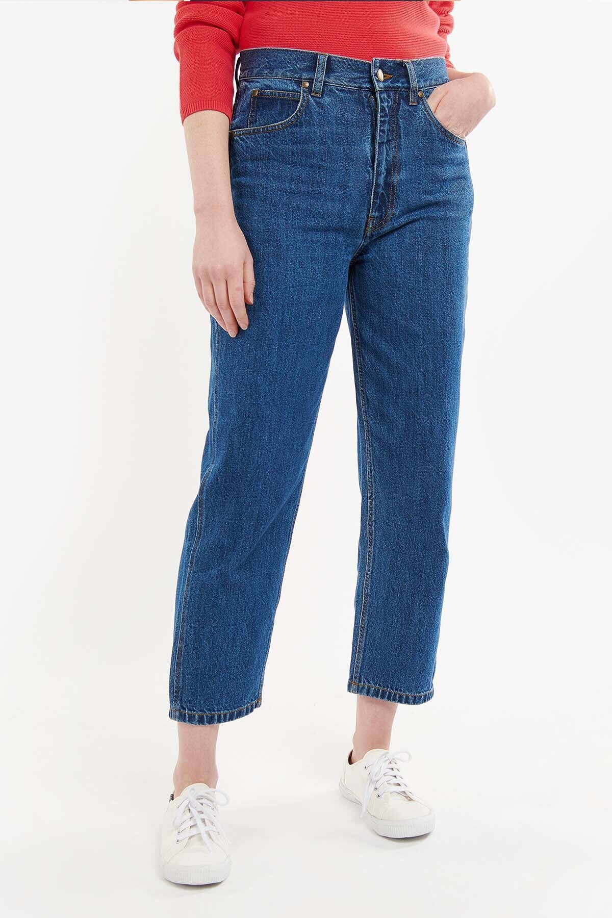 Westbury Barrel Leg Jeans