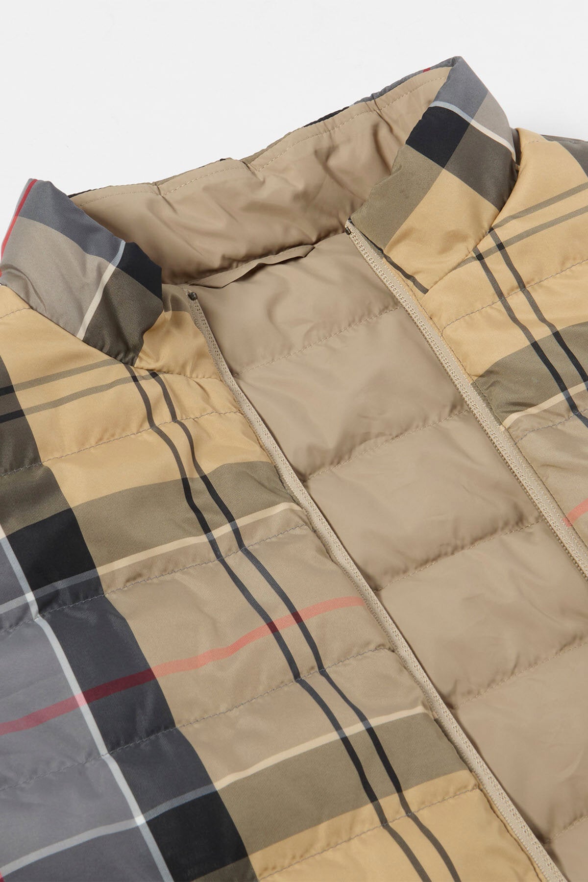 Wendbare karierte Puffer-Gilet