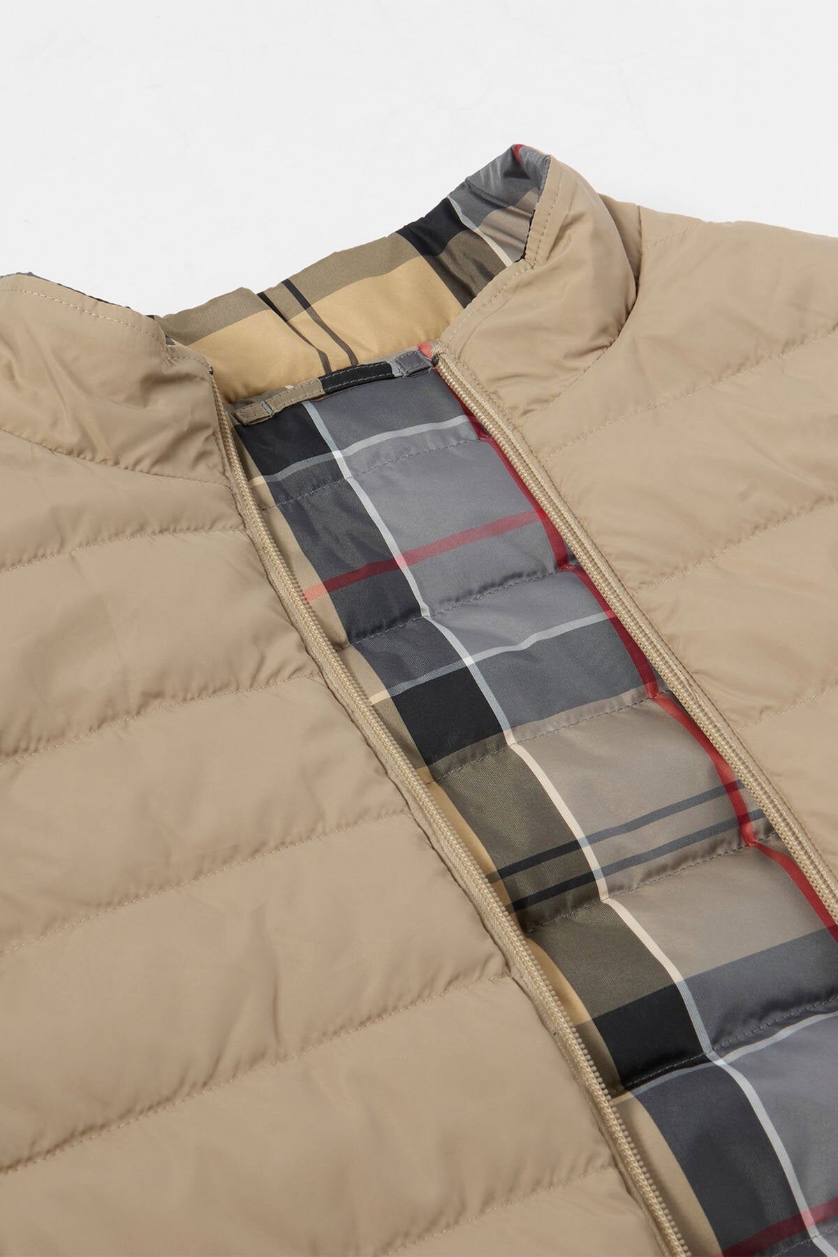 Wendbare karierte Puffer-Gilet