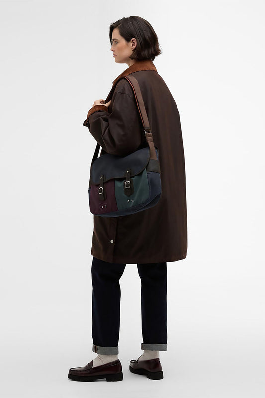 Paul Smith liebt die Wax Tarras Tasche