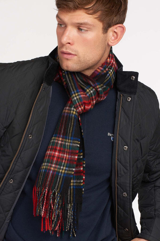 Neuer karierter Schal